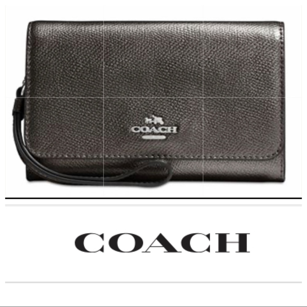NWT Coach phone clutch